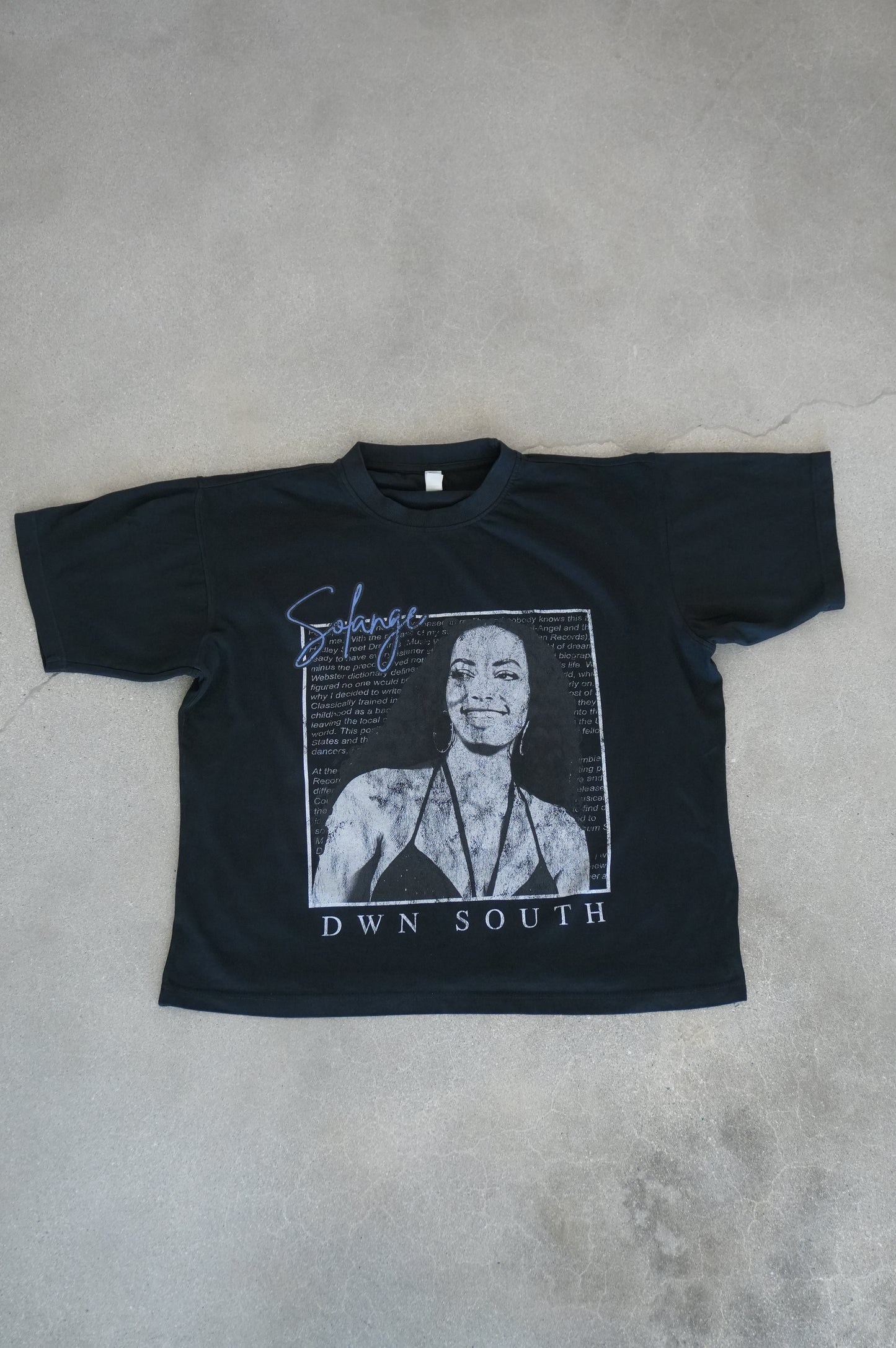 Solange Tee